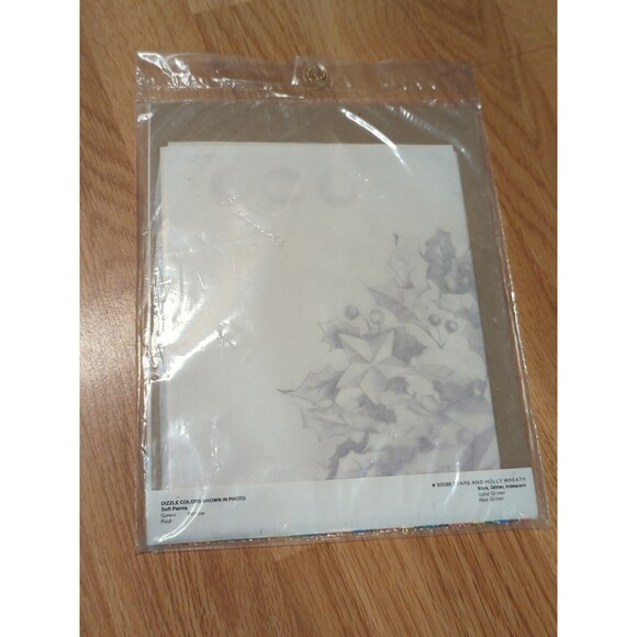 Dizzle Pre Shaded Christmas Iron On Transfer Stars And Holly Wreath 50088 - Picture 5 of 8